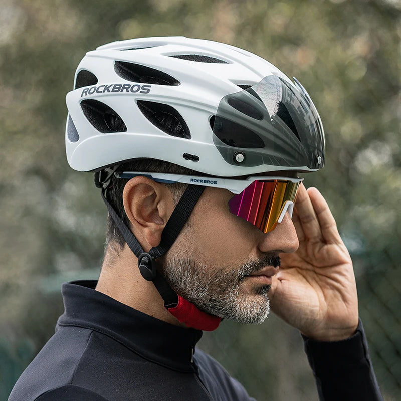 Capacete com Lente Removível para Ciclismo